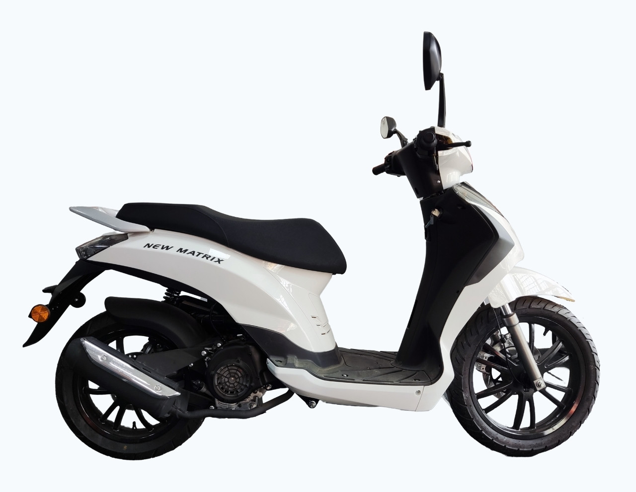 New matrix EK fondo blanco