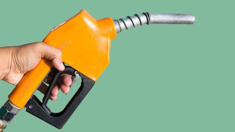 5 motos que ahorran más gasolina